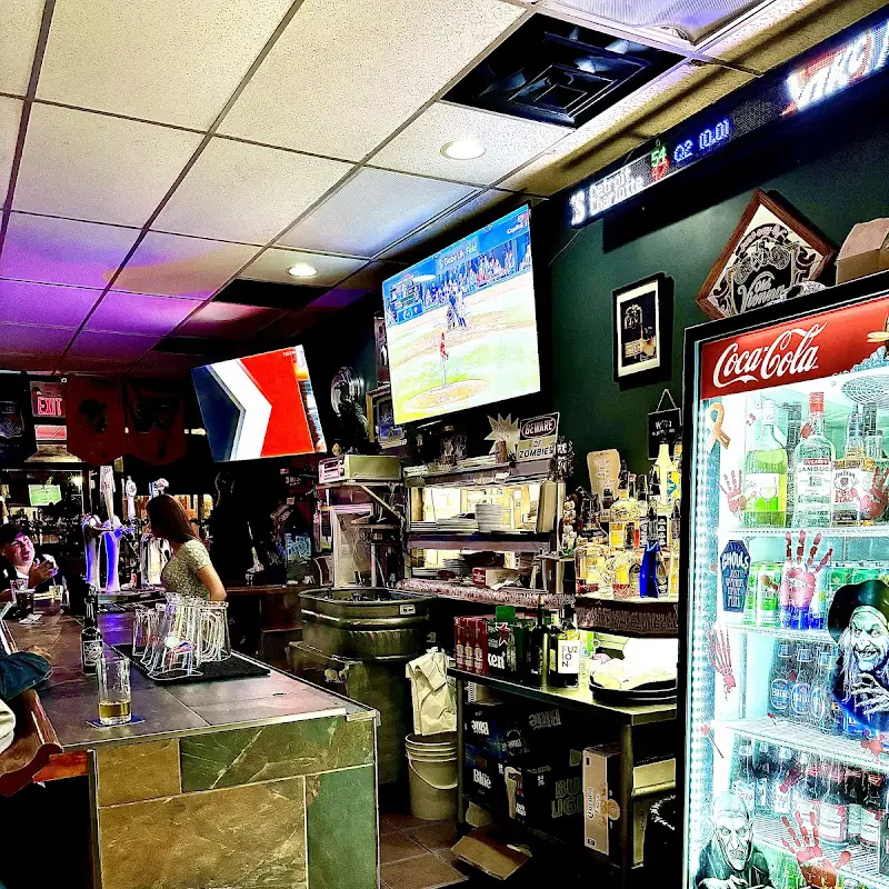 MD's SPORTS BAR and SMOKE HOUSE
