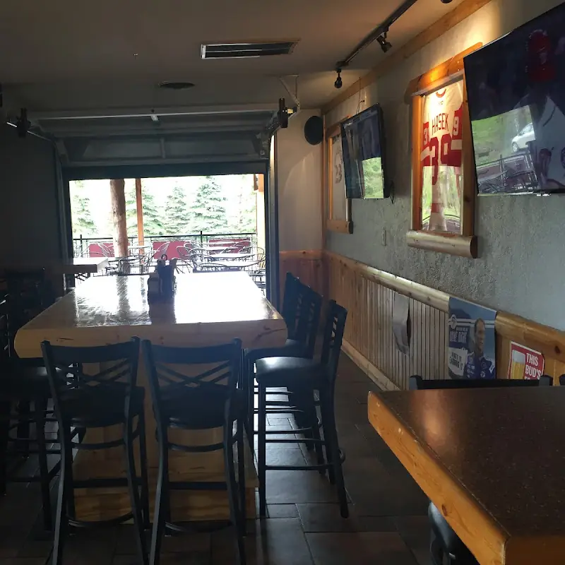 Ryan's Roadhouse