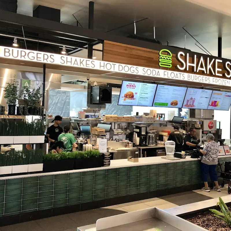 Shake Shack Del Amo Fashion Center
