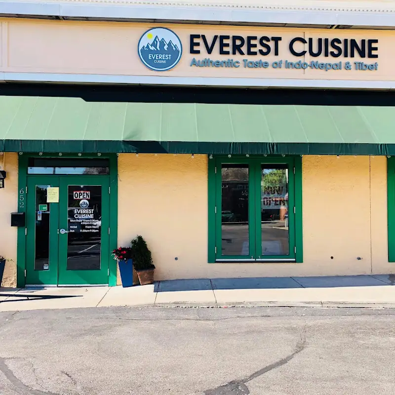 Everest Cuisine
