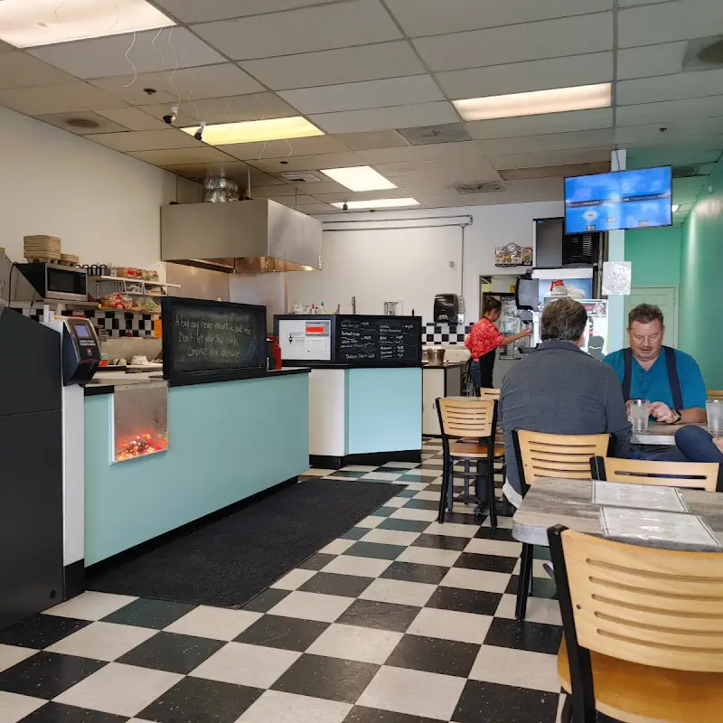 Debbie Sue’s Cafe