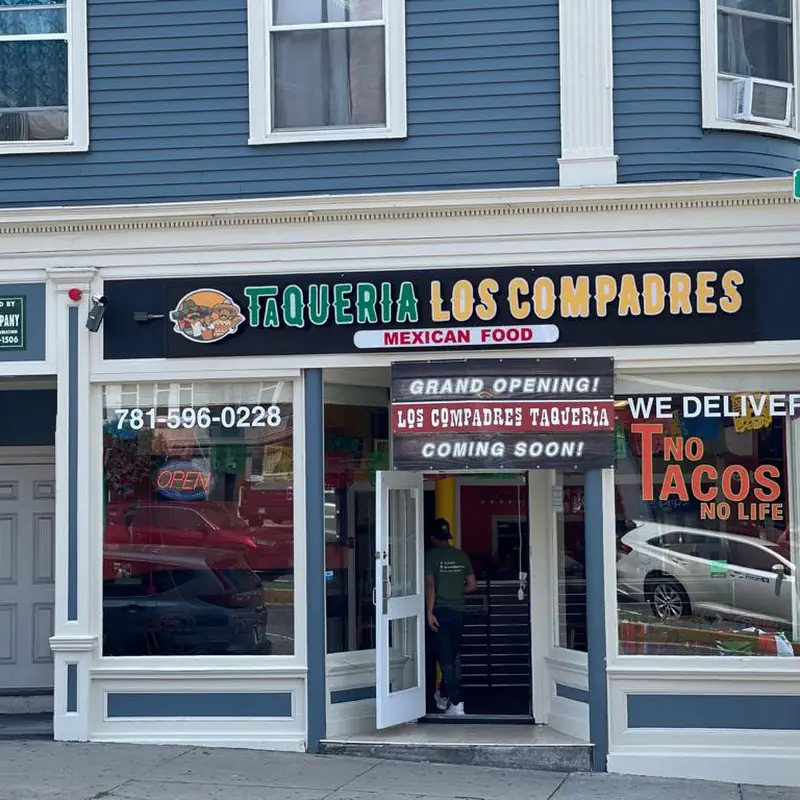 Taquería Los Compadres Mexican Food