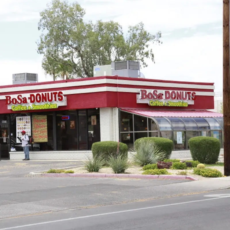 BoSa Donuts