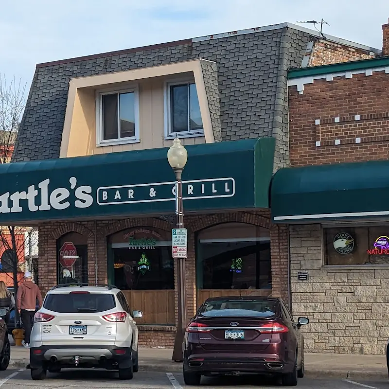 Turtle's Bar & Grill
