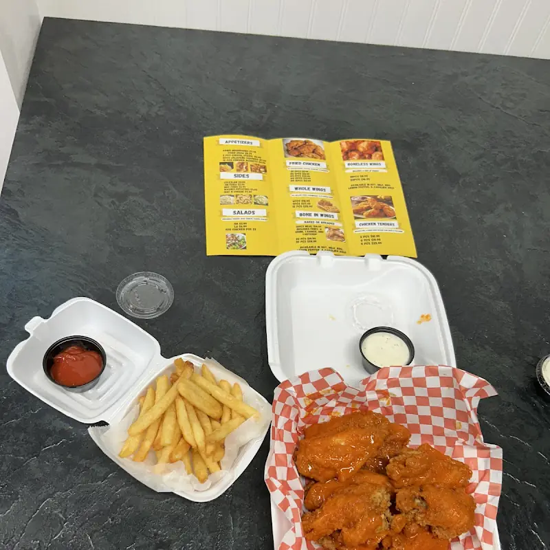 10pcs BBQ wings meal tossed in BBQ