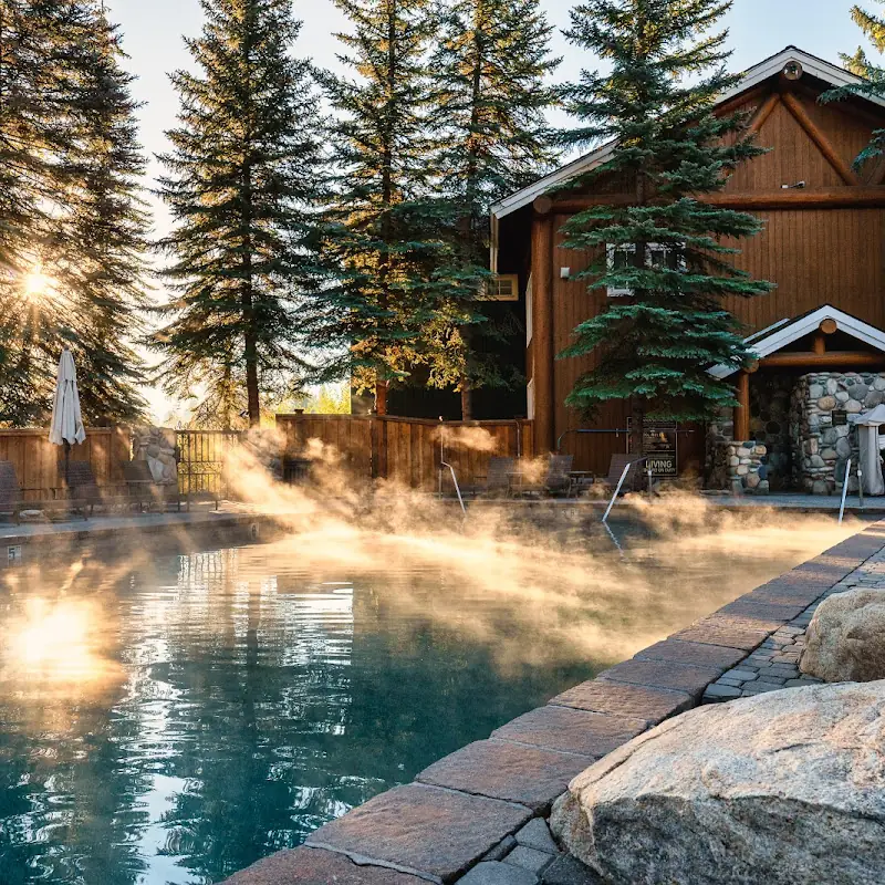 Shore Lodge