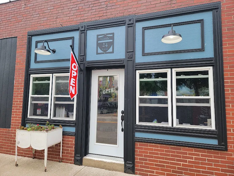 Route 24 Farm Store & Bakery: Wellington