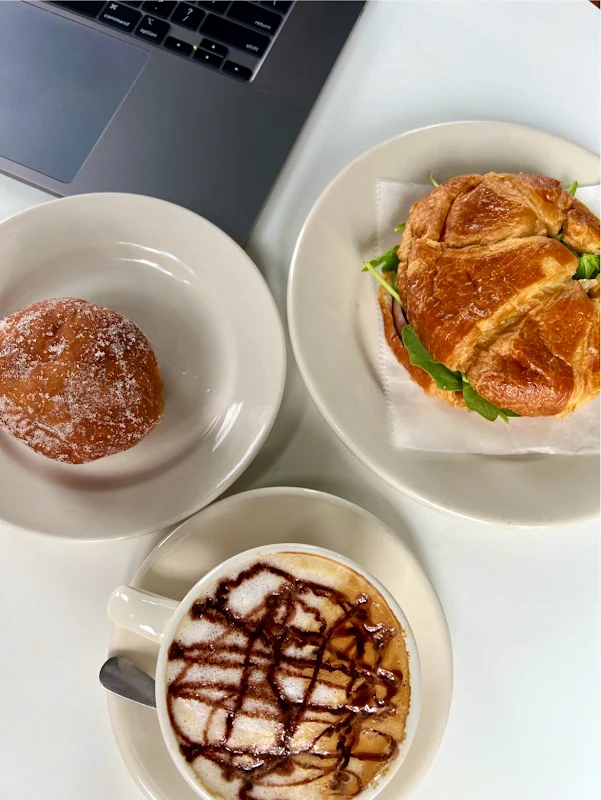Ñ Enye Cafe Bar
