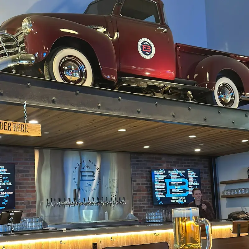 Wood Fired Pizza & Sandwiches Gypsum CO | Luigi’s