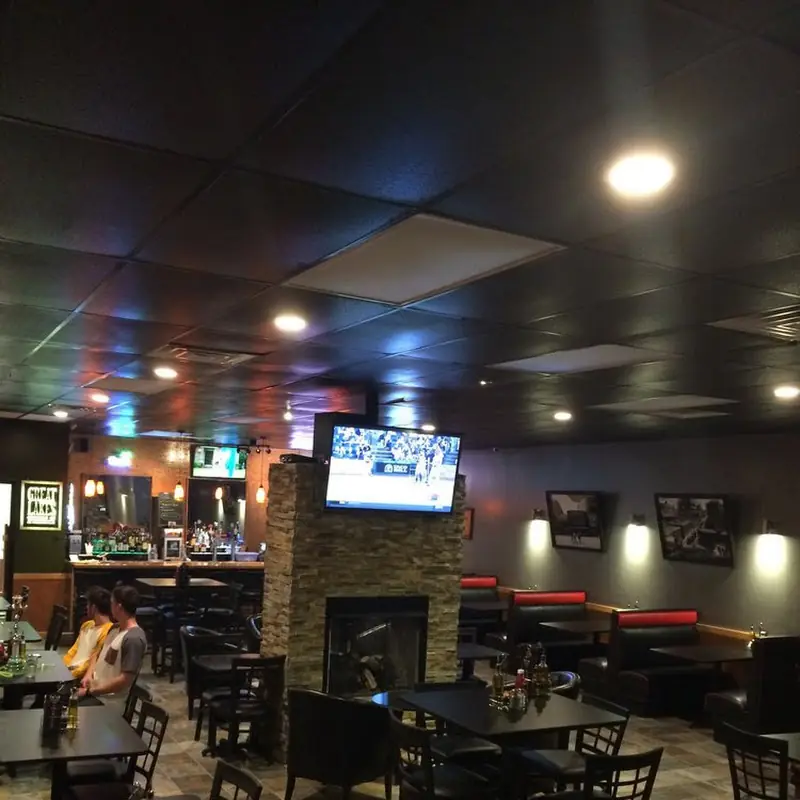 Circle Hookah And Bar