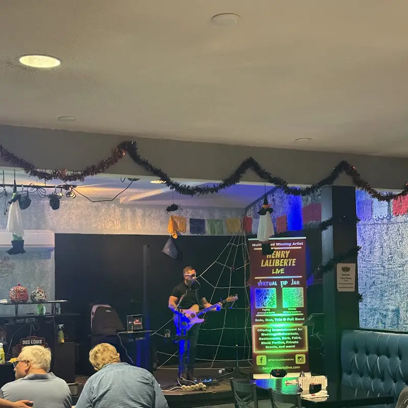 Casa Lago Cantina