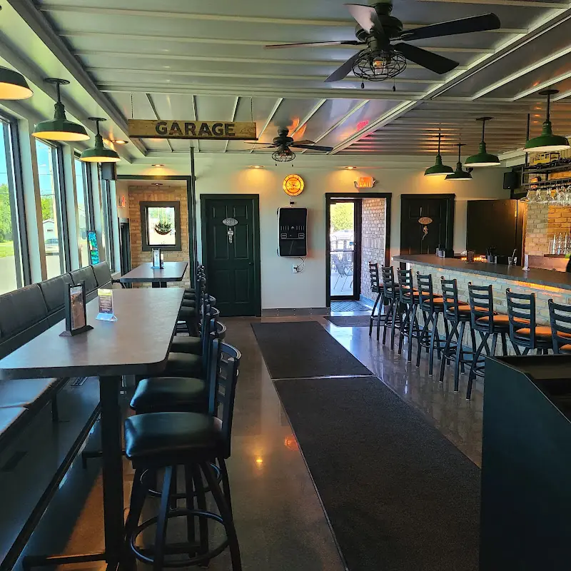 Henry's Steak House