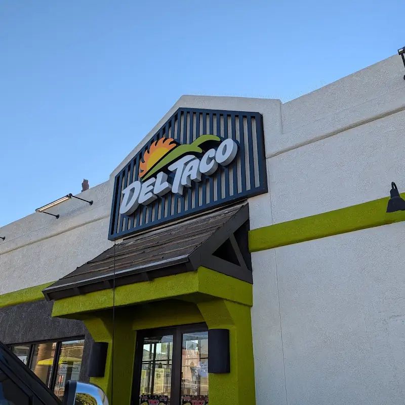 Del Taco
