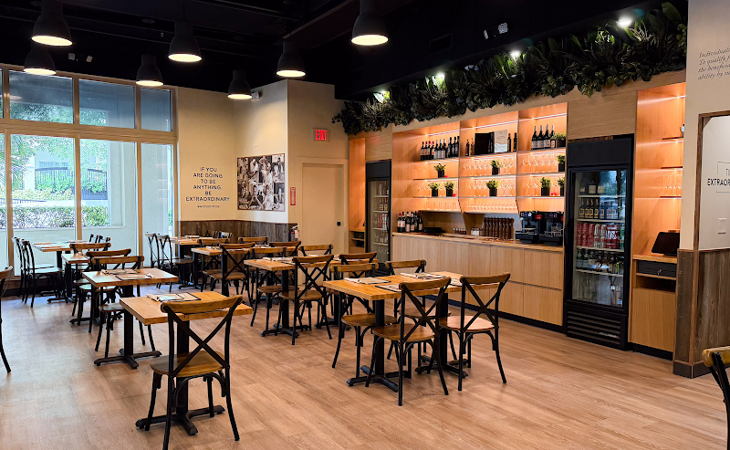 Mister O1 Extraordinary Pizza - Coral Gables