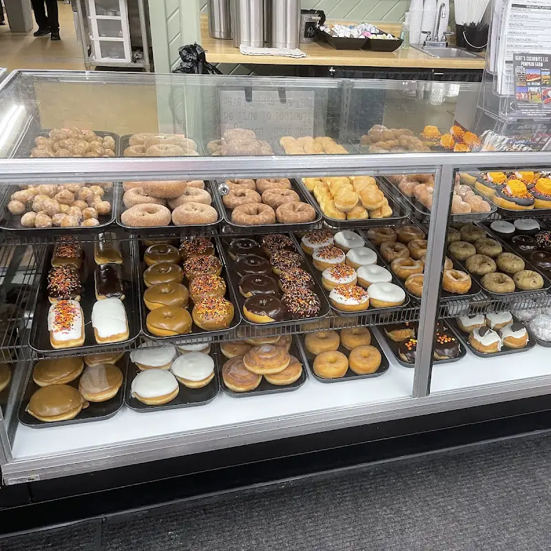 Two Guys Catering and Bakery