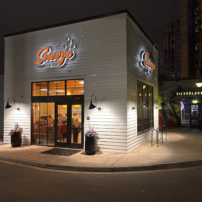Snooze, an A.M. Eatery