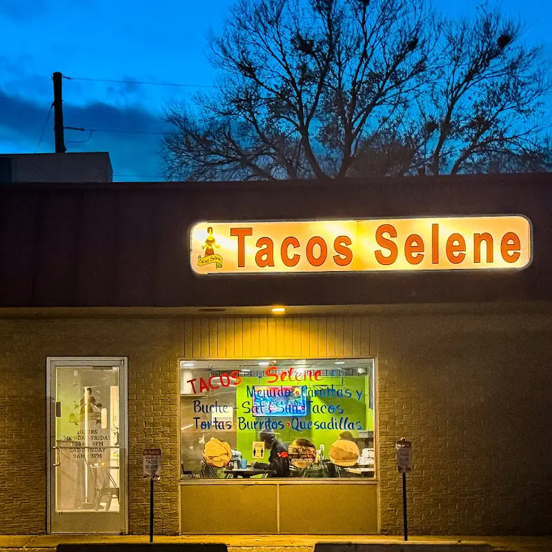 Tacos Selene Aurora