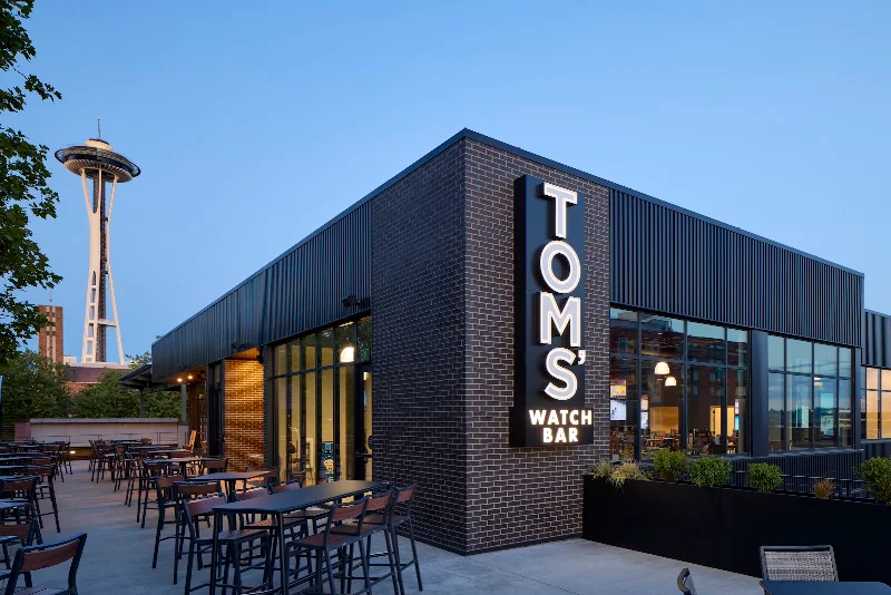 Tom's Watch Bar - Seattle Center