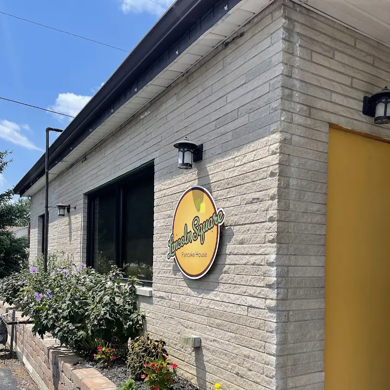Lincoln Square Pancake House