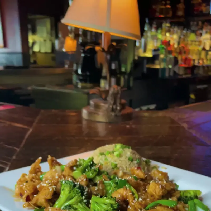Jinja Bar & Bistro Westside