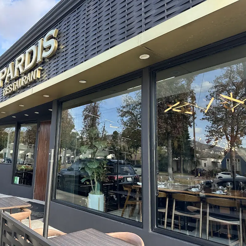 Pardis Restaurant