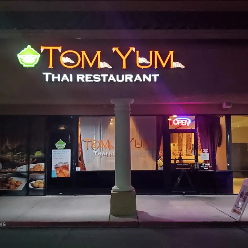 Molly's Thai Ban