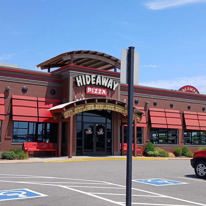Hideaway Pizza