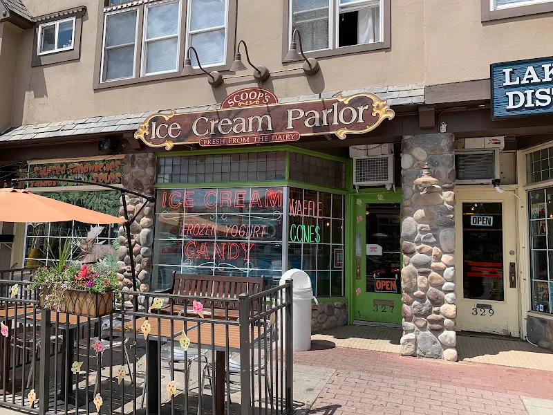 Scoops Soda Fountain