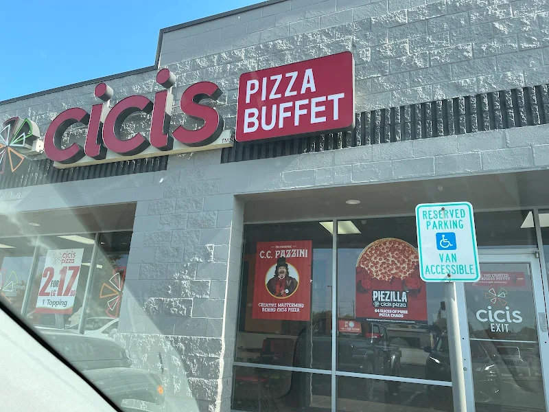 Cicis Pizza