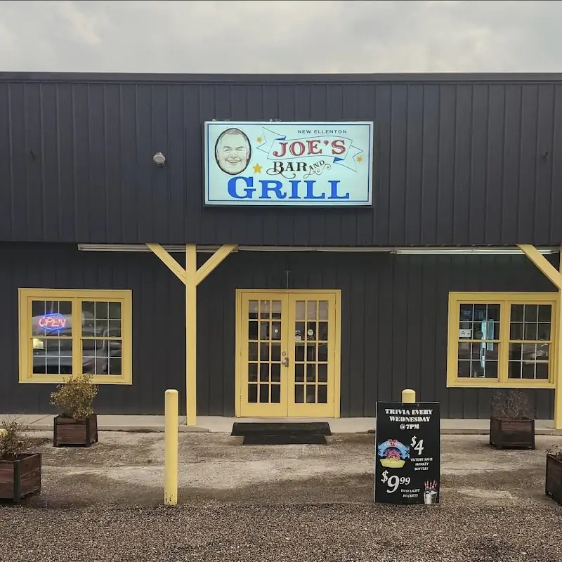 Joe's Bar and Grill