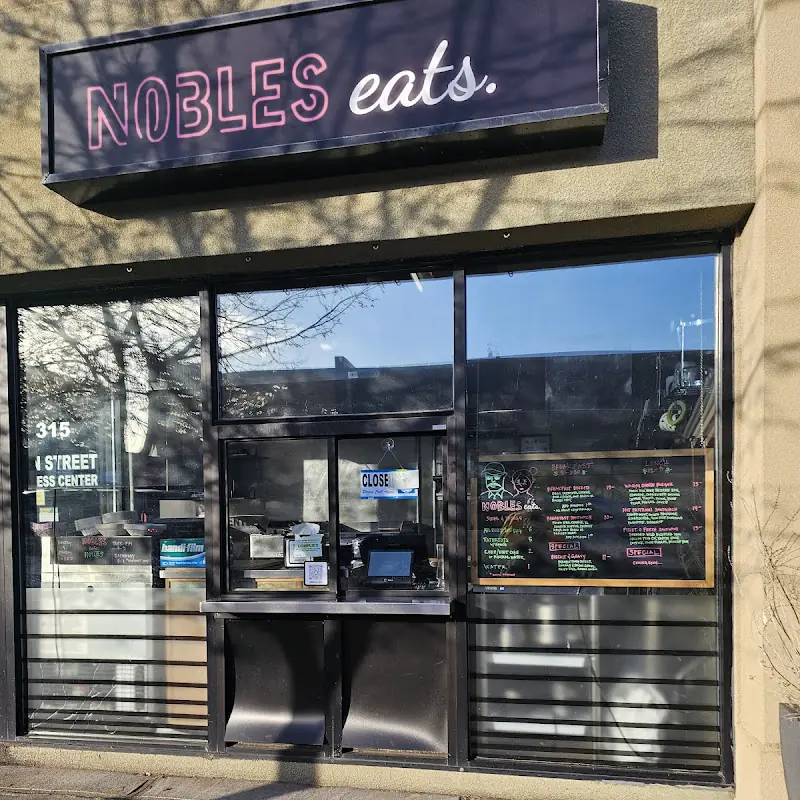 NoblesEats