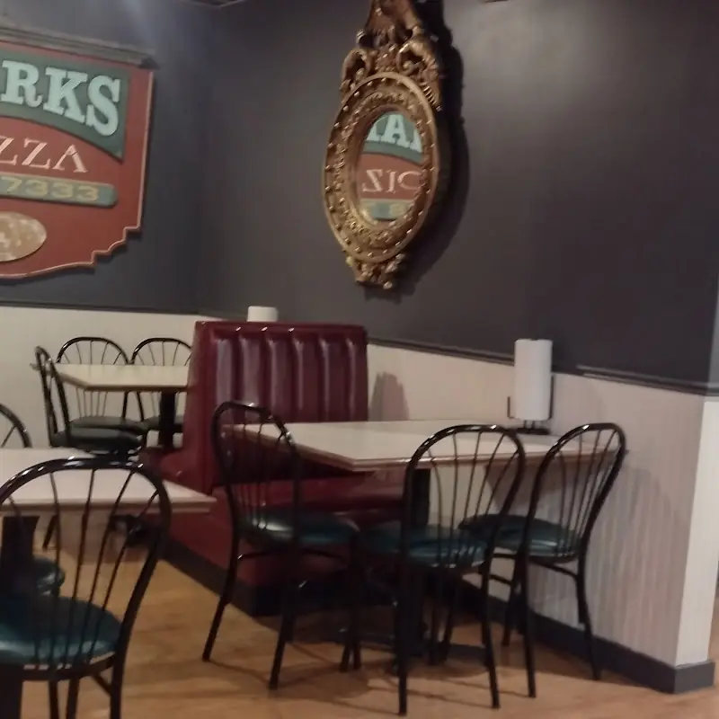 Mark's Pizza