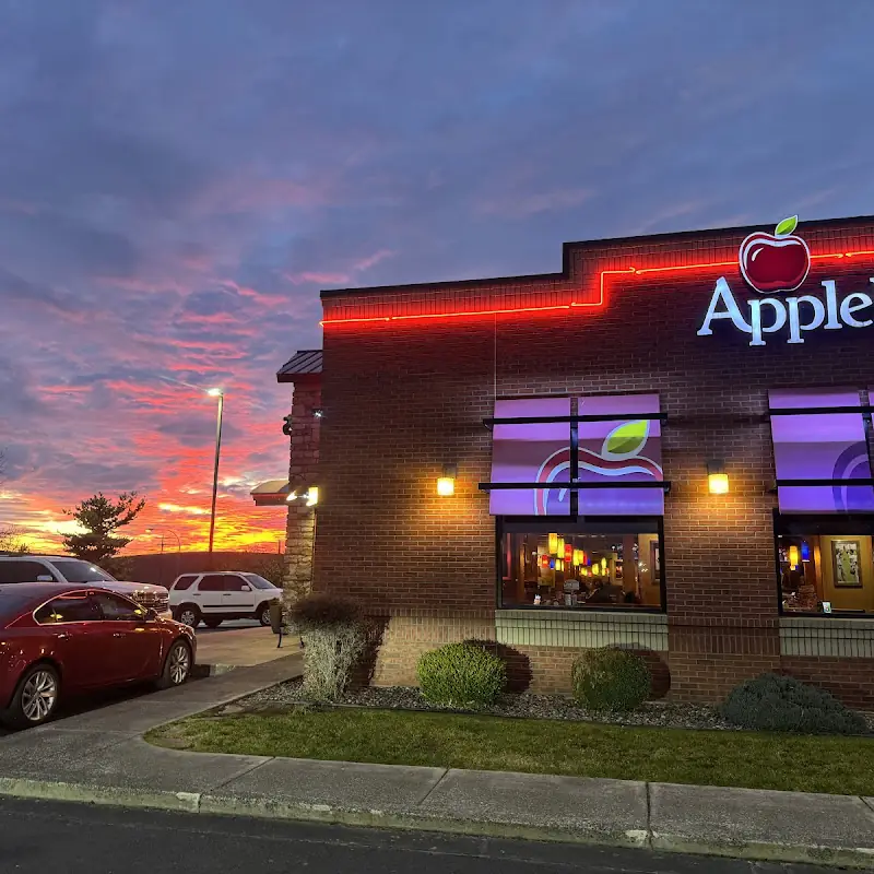 Applebee's Grill + Bar