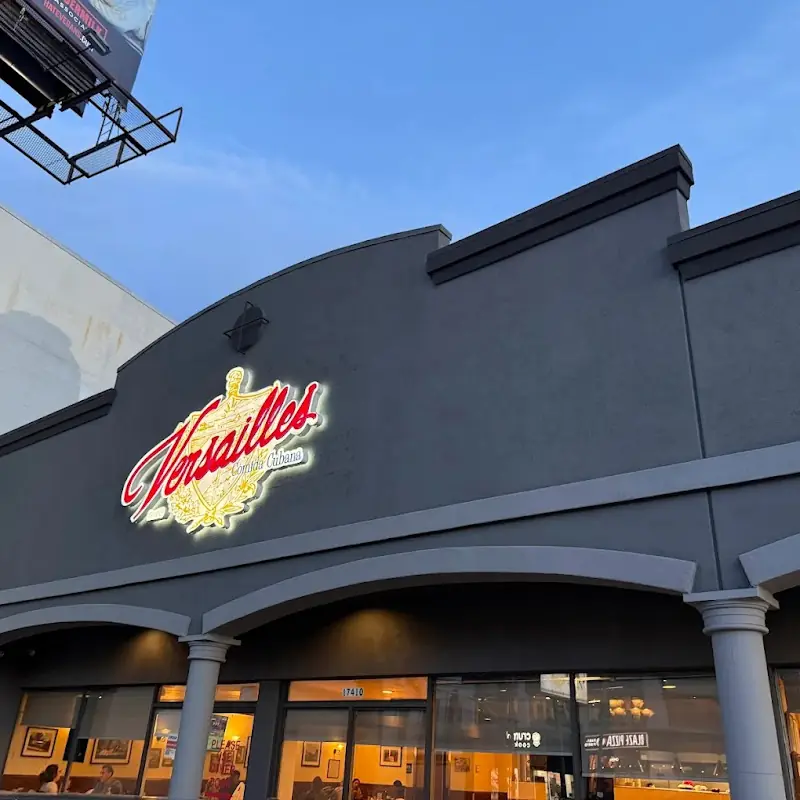 Versailles Cuban Food- Encino