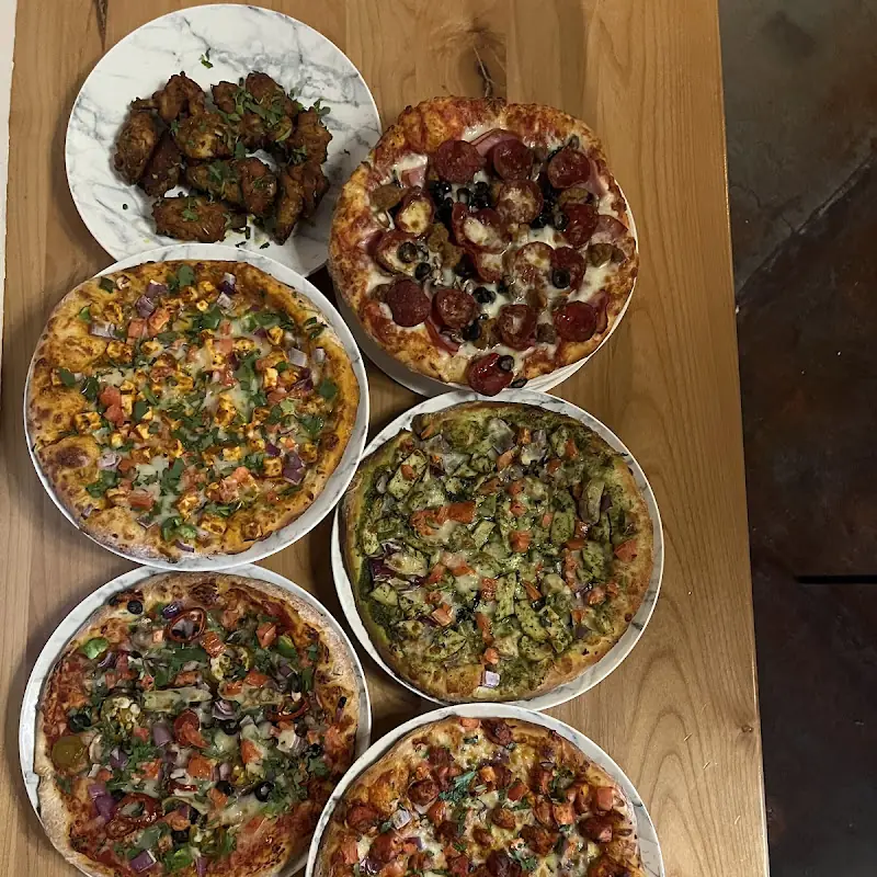 Tandoor Pizza