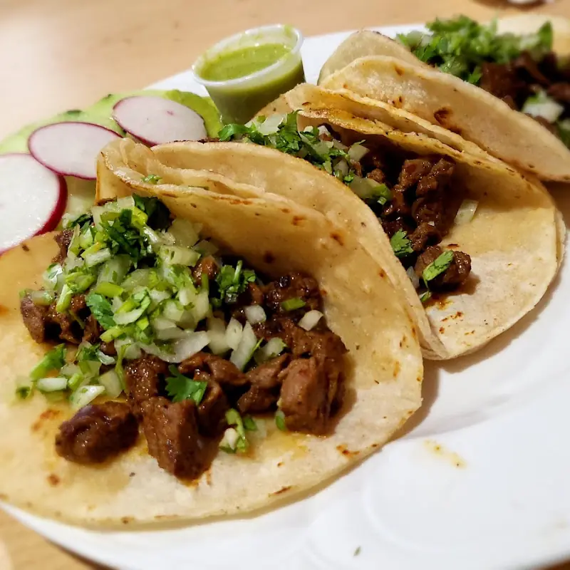 Barriles Restaurant & Sport Bar