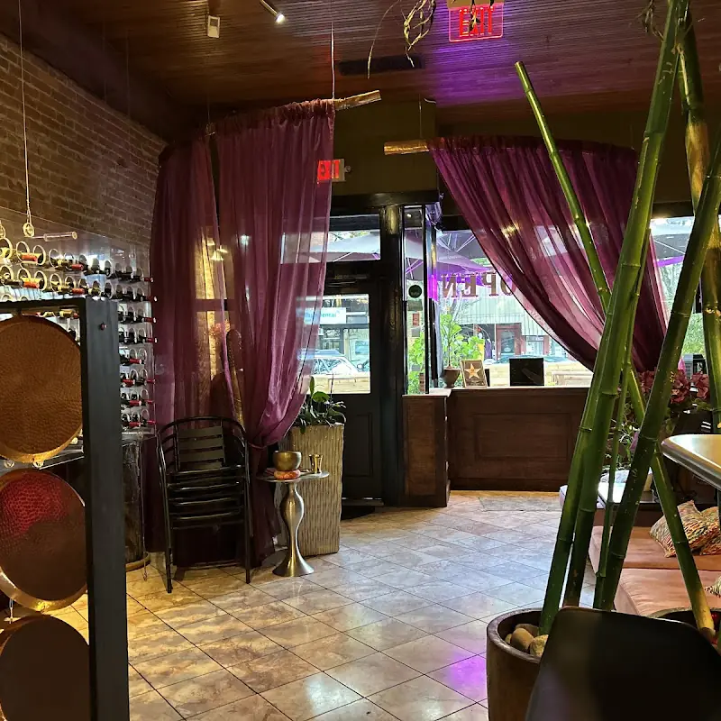 Magenta Restaurant