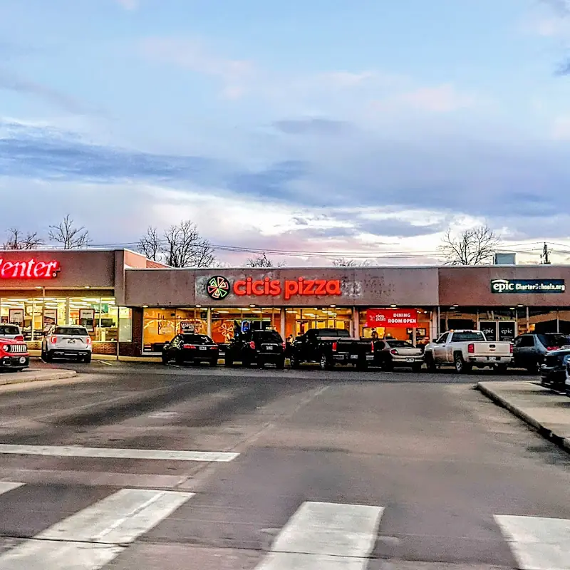 Cicis Pizza