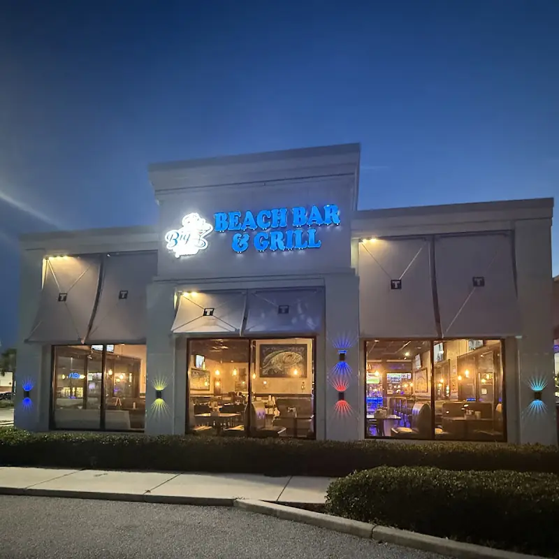Big Tunas Beach Bar & Grill