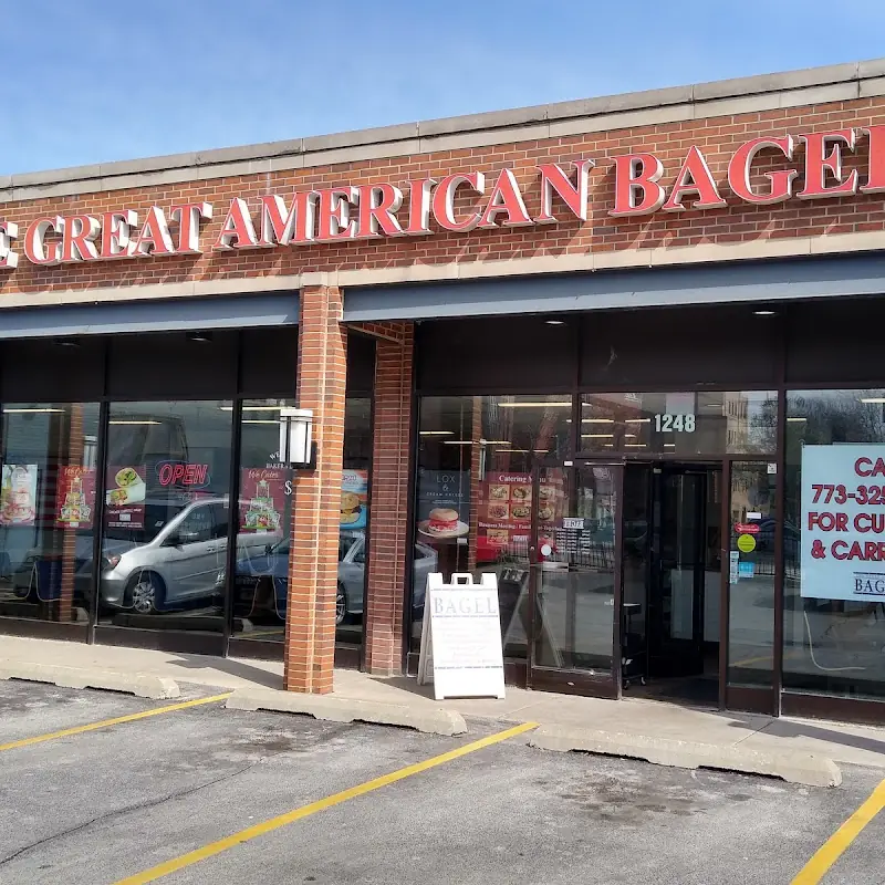 Great American Bagel-Free parking for customers
