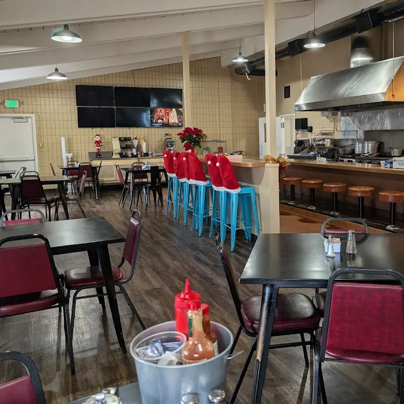 Stable Cafe