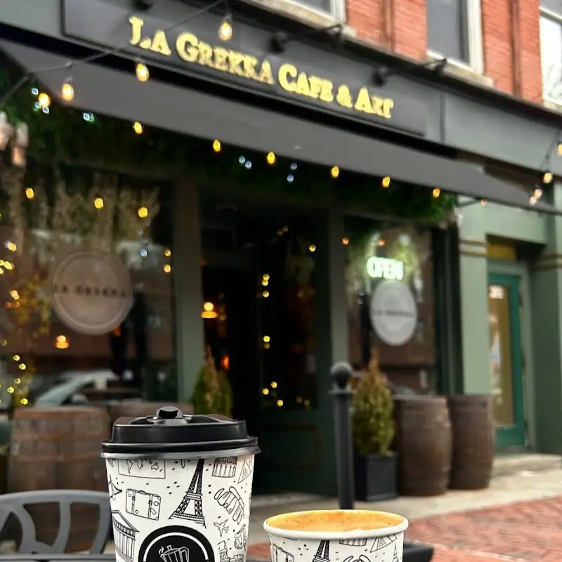 La Grekka Café Art & Lounge