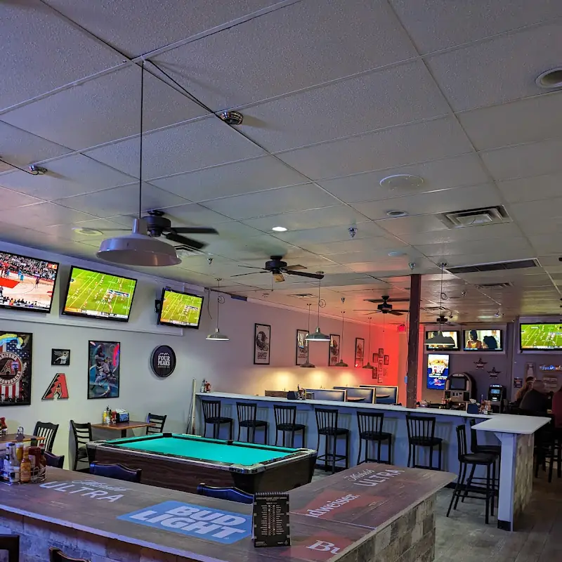 Starz American Bar and Grill