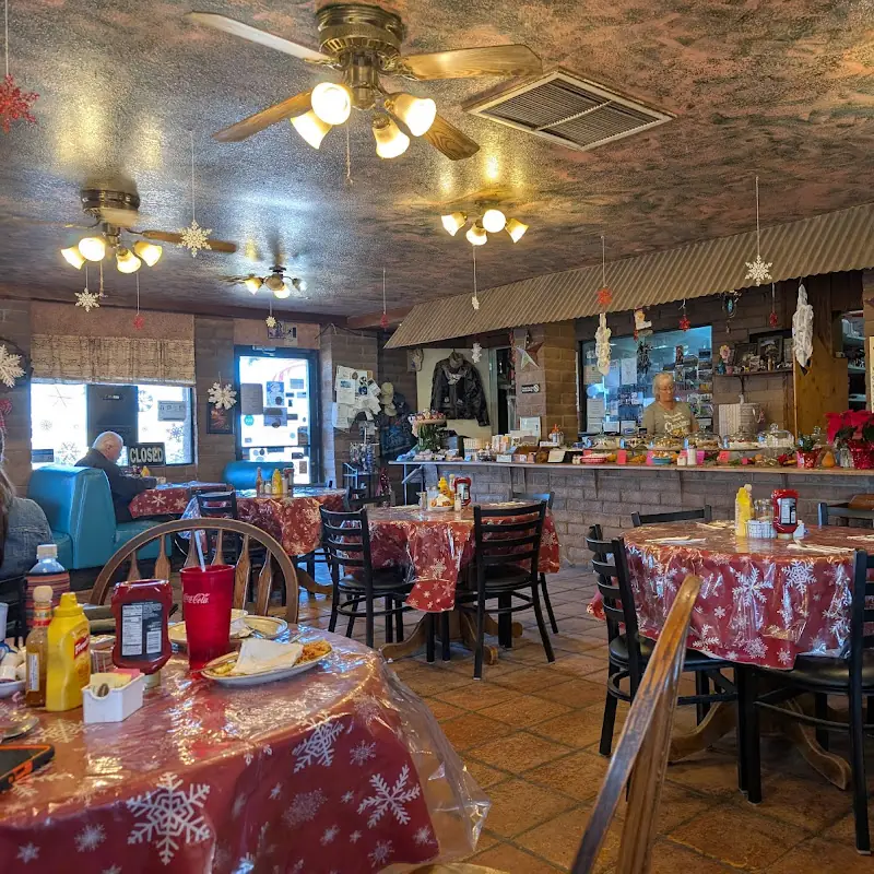 Sandy's Restaurant & RV PARK