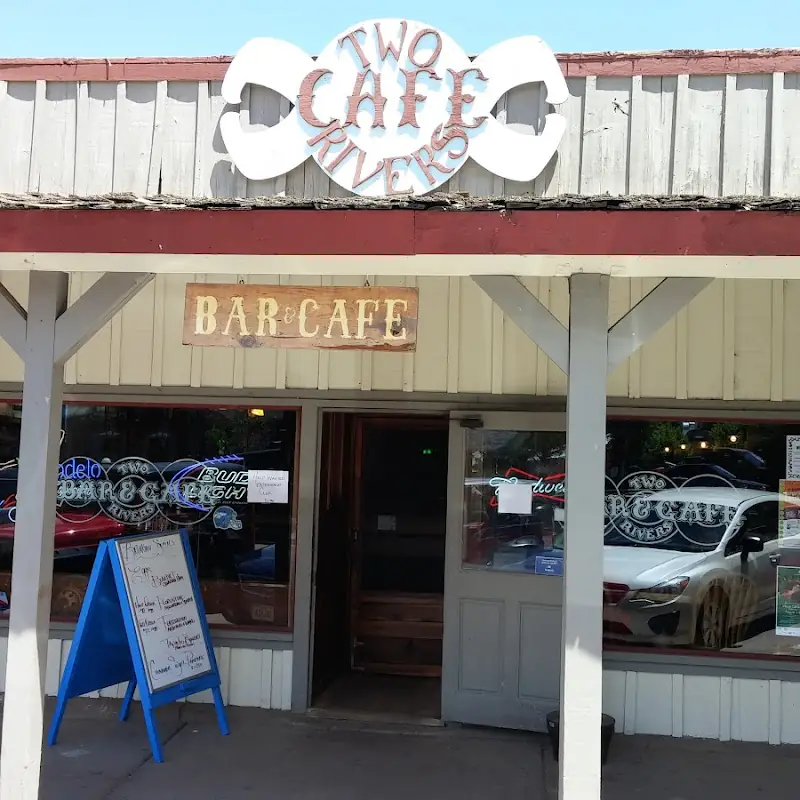 Two Rivers Bar & Cafe