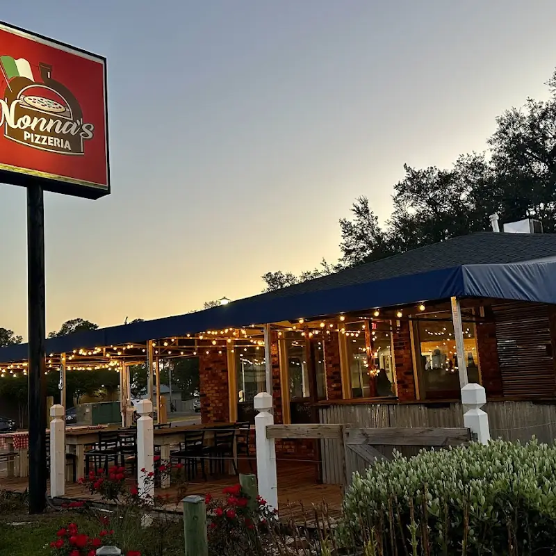 Nonna's Pizza