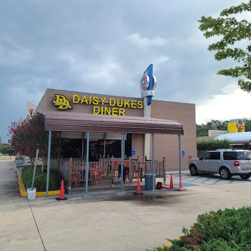 Daisy Dukes Diner Kenner