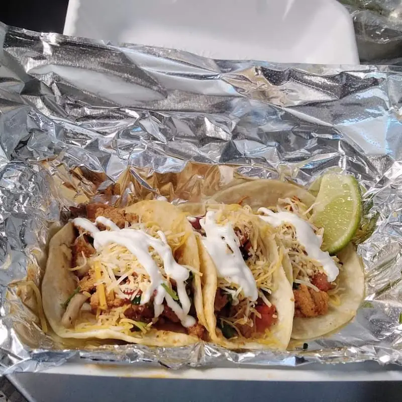 Dos AA's FoodTrailer