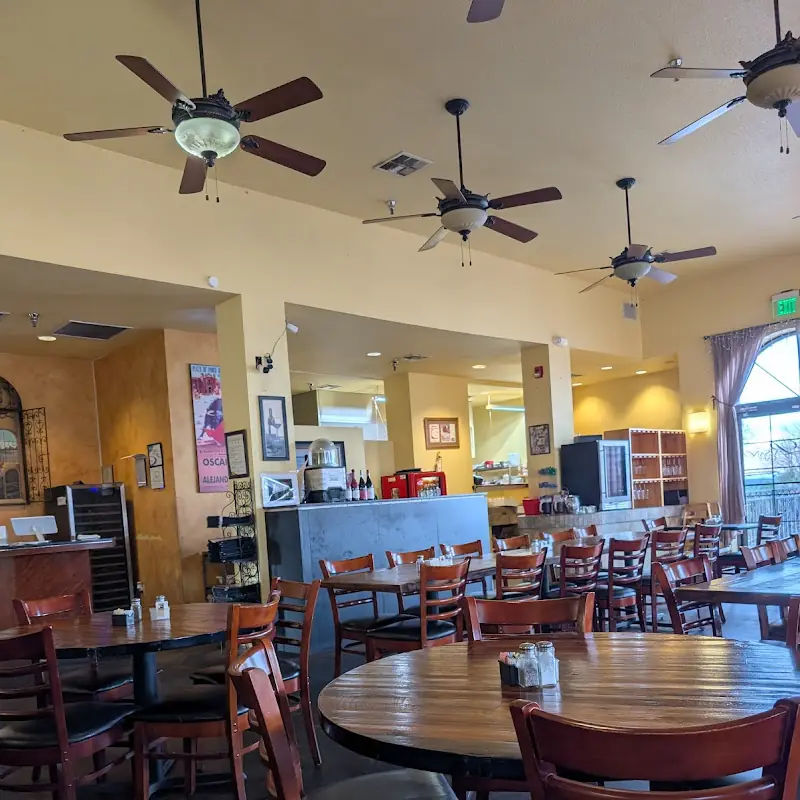 Paisano Cafe