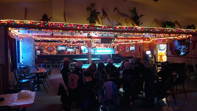 Dolly's Subway Club